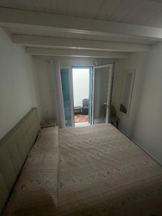La Perla Del Mare 2 Bed & Breakfast La Caletta Exterior photo